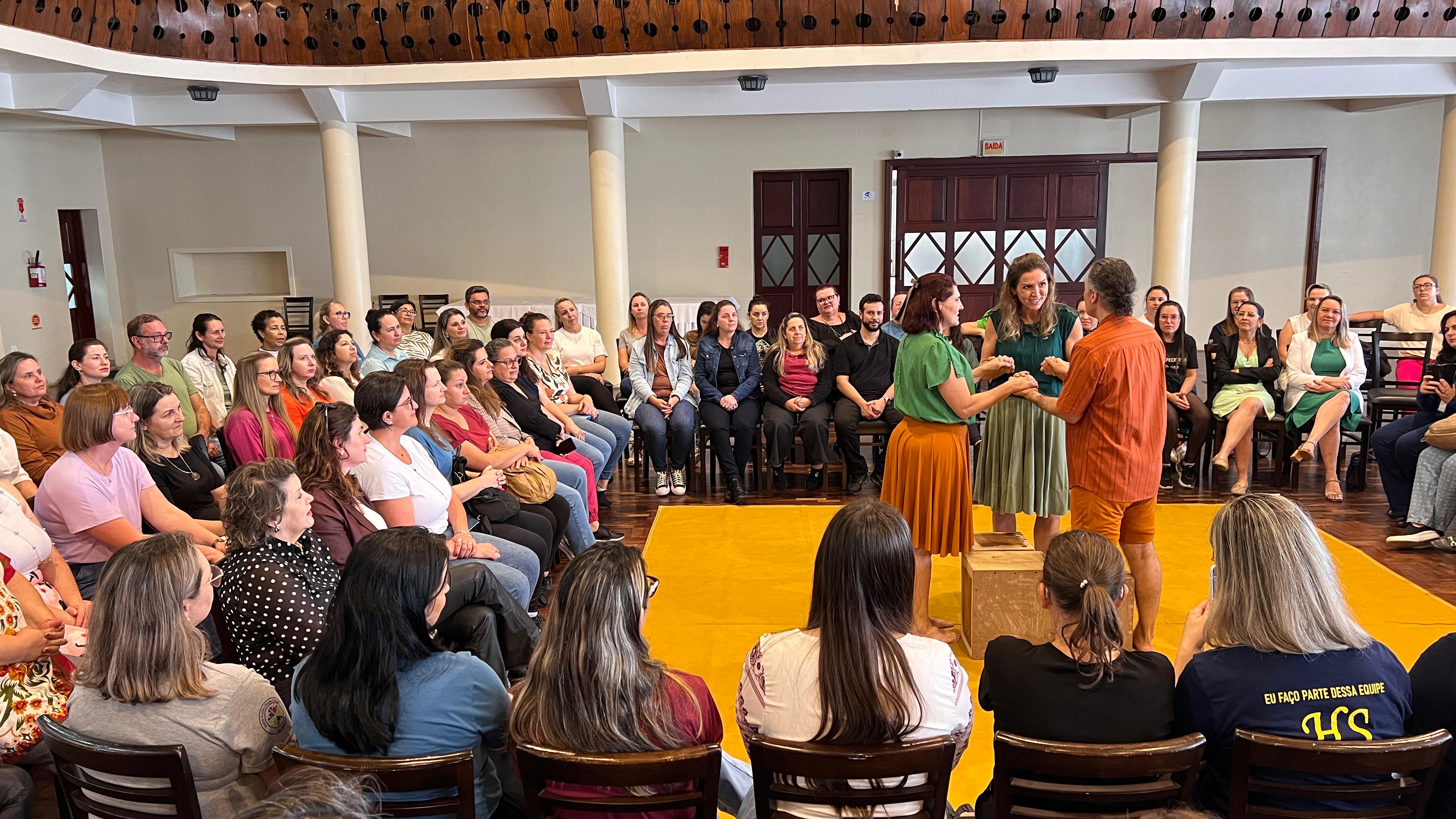 Evento discute Educação Básica e resultados do SAEB